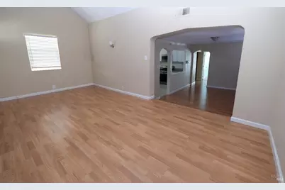 843 Benicia Road, Vallejo, CA 94591 - Photo 16