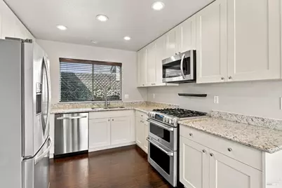 2044 Pinercrest Drive, Santa Rosa, CA 95403 - Photo 12