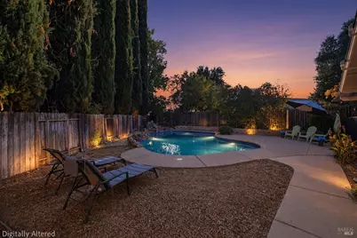 518 Blue Ridge Court, Vacaville, CA 95688 - Photo 2