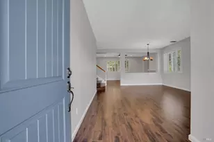 818 Summerbreeze Dr, Vacaville, CA 95687 - Photo 4