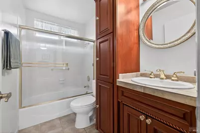 7569 Oak Leaf Drive, Santa Rosa, CA 95409 - Photo 16
