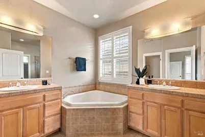 4712 Venti Lane, Santa Rosa, CA 95409 - Photo 44