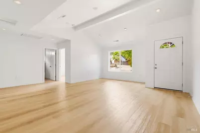 175 Chablis Way, Cloverdale, CA 95425 - Photo 4