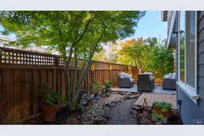 84 Pinheiro Circle, Novato, CA 94945 - Photo 44