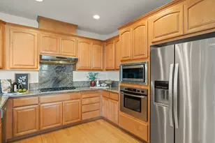 84 Pinheiro Cir, Novato, CA 94945 - Photo 16