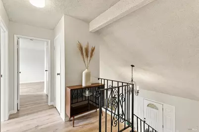 17 Eastside Circle, Petaluma, CA 94954 - Photo 20
