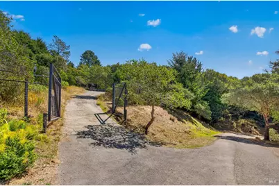 6976 Panoramic Highway, Stinson Beach, CA 94970 - Photo 76
