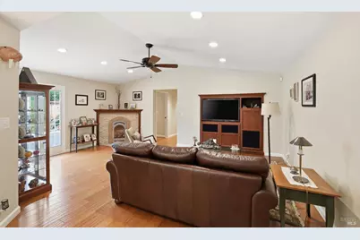 189 El Camino Corto, Walnut Creek, CA 94596 - Photo 16
