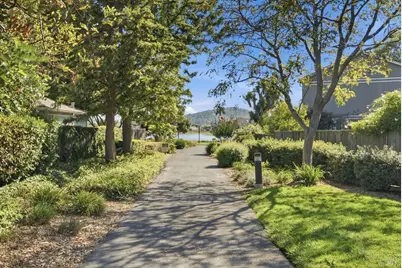 108 Nantucket Cove, San Rafael, CA 94901 - Photo 30