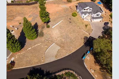 1940 Lyon Court, Santa Rosa, CA 95403 - Photo 4