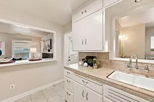 487 Seymour St, Napa, CA 94559 - Photo 16