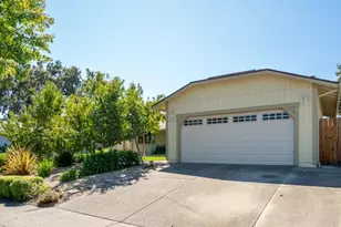 1205 Marble St, Santa Rosa, CA 95407 - Photo 2