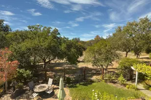 413 Buena Tierra Ct, Windsor, CA 95492 - Photo 2