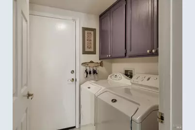 413 Buena Tierra Court, Windsor, CA 95492 - Photo 22