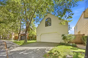 518 March Ave, Healdsburg, CA 95448 - Photo 2