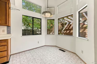 518 March Avenue, Healdsburg, CA 95448 - Photo 12