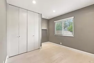 725 Corte Madrid Ct, Vacaville, CA 95688 - Photo 22