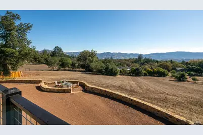 2835 Bardy Road, Santa Rosa, CA 95404 - Photo 28