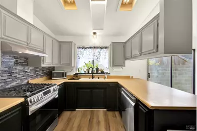 2555 Flosden Road #47, American Canyon, CA 94503 - Photo 14