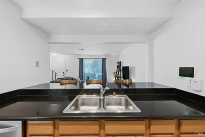 490 Edgewood Drive #5, Vacaville, CA 95688 - Photo 10