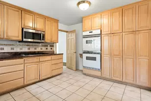 170 Riviera Dr, San Rafael, CA 94901 - Photo 4
