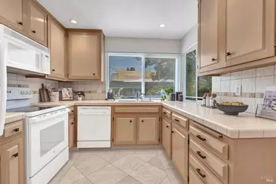 1740 Fisher Drive, Concord, CA 94520 - Photo 12