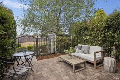 21 Tamalpais Commons Lane, Mill Valley, CA 94941 - Photo 10