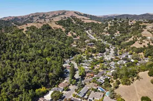 275 Oak Manor Dr, Fairfax, CA 94930 - Photo 36