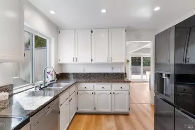 426 Lilac Court, Benicia, CA 94510 - Photo 14