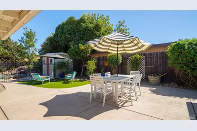700 E A Street, Dixon, CA 95620 - Photo 38