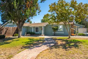700 E A St, Dixon, CA 95620 - Photo 2