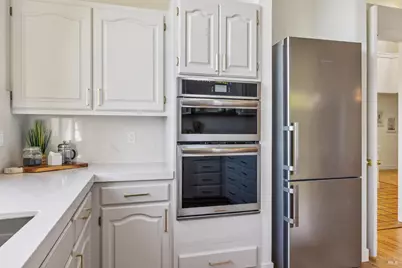 260 Highland Avenue, San Rafael, CA 94901 - Photo 20