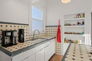 1160 Powell St, Oakland, CA 94608 - Photo 22