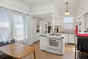 1160 Powell St, Oakland, CA 94608 - Photo 20