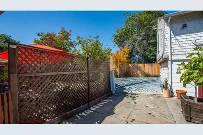 1160 Powell Street, Oakland, CA 94608 - Photo 50