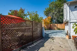 1160 Powell St, Oakland, CA 94608 - Photo 50