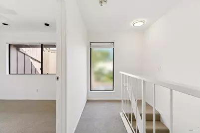 21 Prairie Falcon Drive, Novato, CA 94949 - Photo 20
