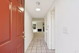 21 Prairie Falcon Dr, Novato, CA 94949 - Photo 4