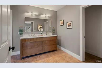 255 Richards Boulevard, Sonoma, CA 95476 - Photo 28