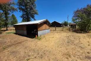 76150 Main St, Covelo, CA 95428 - Photo 54