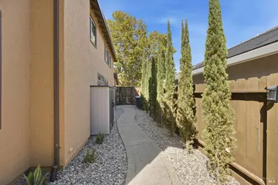 512 Canyon Oak Drive, Vacaville, CA 95688 - Photo 44