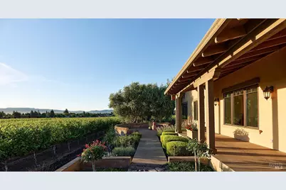 4757 Linda Vista Avenue, Napa, CA 94558 - Photo 2
