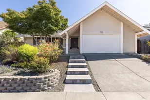 704 Montclair Dr, Santa Rosa, CA 95409 - Photo 1