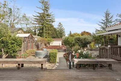19060 Robinson Road, Sonoma, CA 95476 - Photo 30
