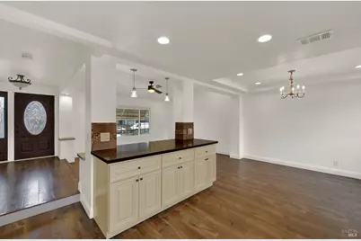 308 Plantation Way, Vacaville, CA 95687 - Photo 6