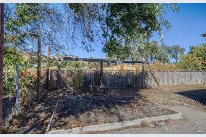 4305 Lakeshore Boulevard, Lakeport, CA 95453 - Photo 34