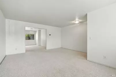 25 San Aleso Court, Novato, CA 94945 - Photo 4