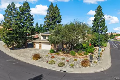 400 Rollingwood Court, Vacaville, CA 95688 - Photo 92