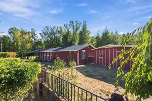 1075 Partrick Rd, Napa, CA 94558 - Photo 4