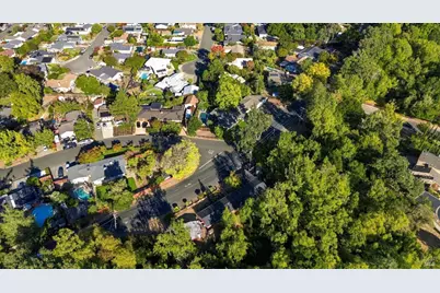 1075 Partrick Road, Napa, CA 94558 - Photo 16
